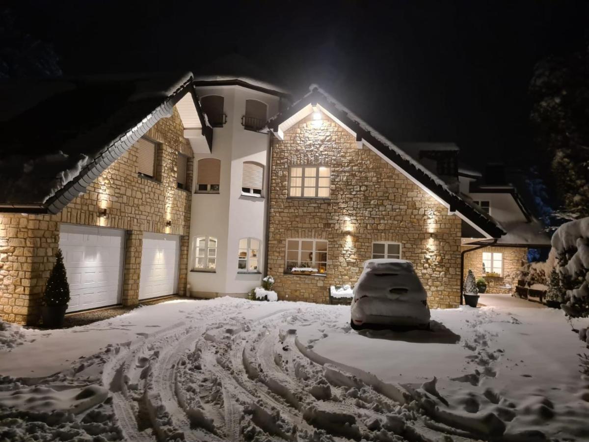 Ferienwohnung Am Groelisbach Roetgen Exteriör bild